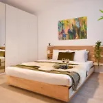 The Comfy Spot - 1 Br-apartment & Parking Included In North Business Area 公寓