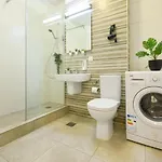 The Comfy Spot - 1 Br-apartment & Parking Included In North Business Area 公寓