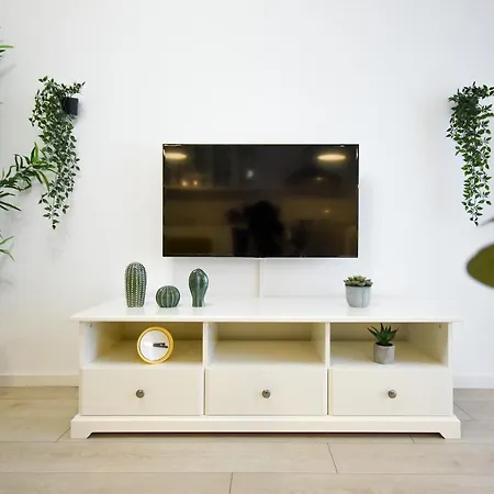 The Comfy Spot - 1 Br-Apartment In North Business Area Апартаменты Бухарест