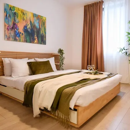 The Comfy Spot - 1 Br-apartment & Parking Included In North Business Area Apartment